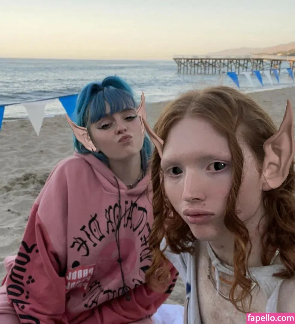 Ashnikko / ashnico / https: Onlyfans Photo Gallery 