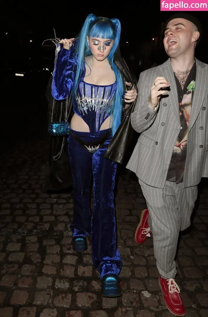 Ashnikko / ashnico / https: Onlyfans Photo Gallery 