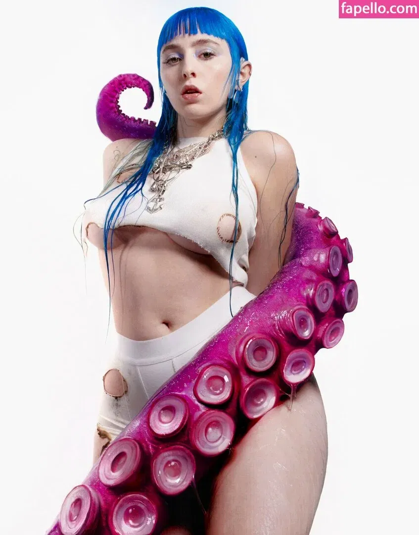 Ashnikko / ashnico / https: Onlyfans Photo Gallery 