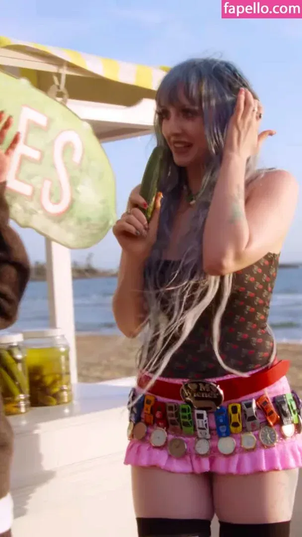 Ashnikko / ashnico / https: Onlyfans Photo Gallery 