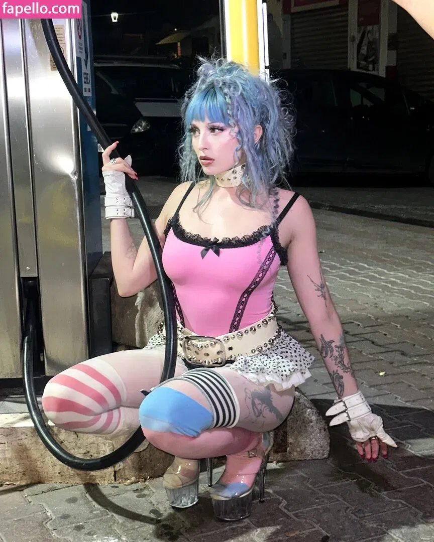 Ashnikko / ashnico / https: Onlyfans Photo Gallery 