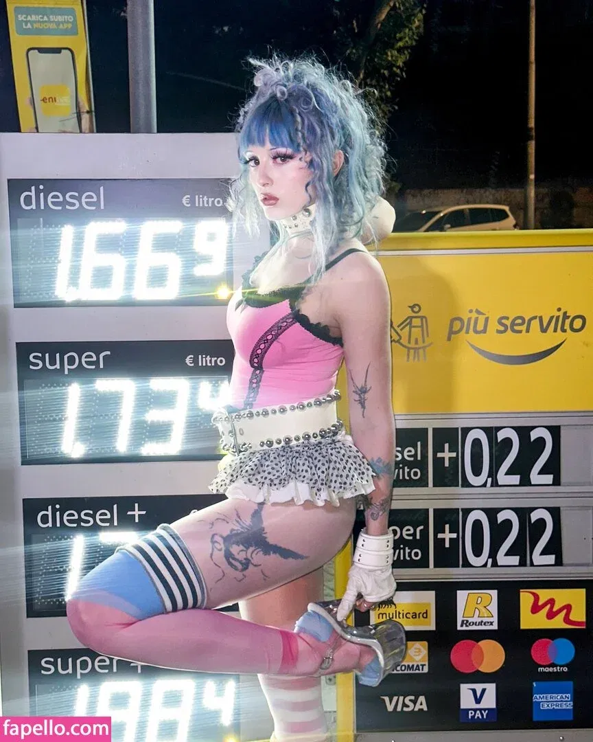 Ashnikko / ashnico / https: Onlyfans Photo Gallery 