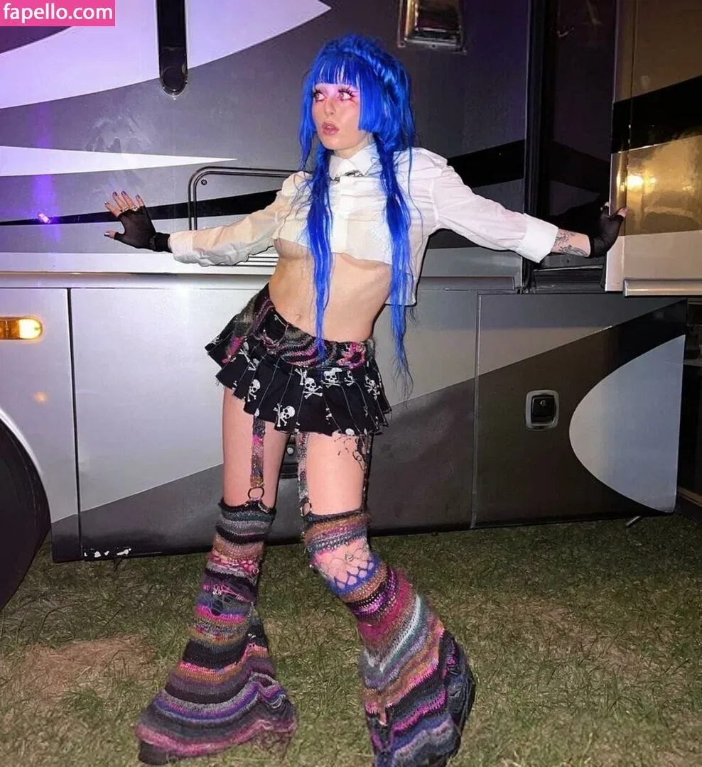 Ashnikko / ashnico / https: Onlyfans Photo Gallery 