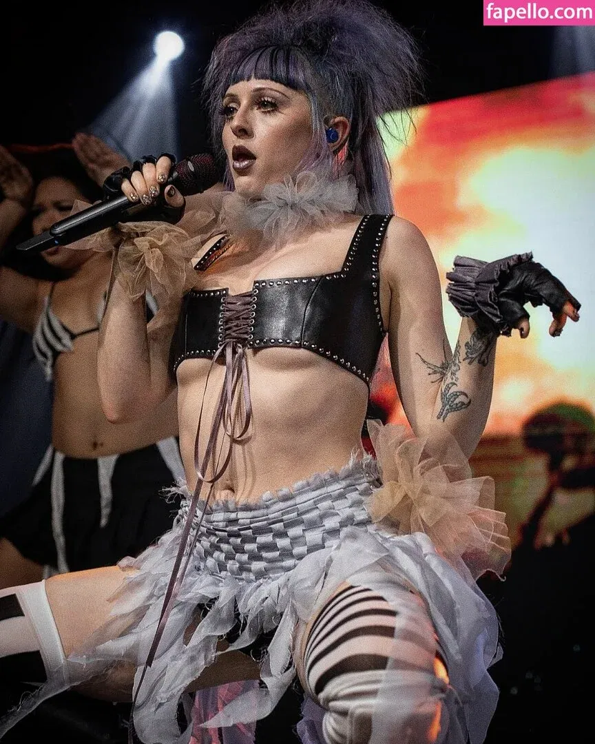 Ashnikko / ashnico / https: Onlyfans Photo Gallery 