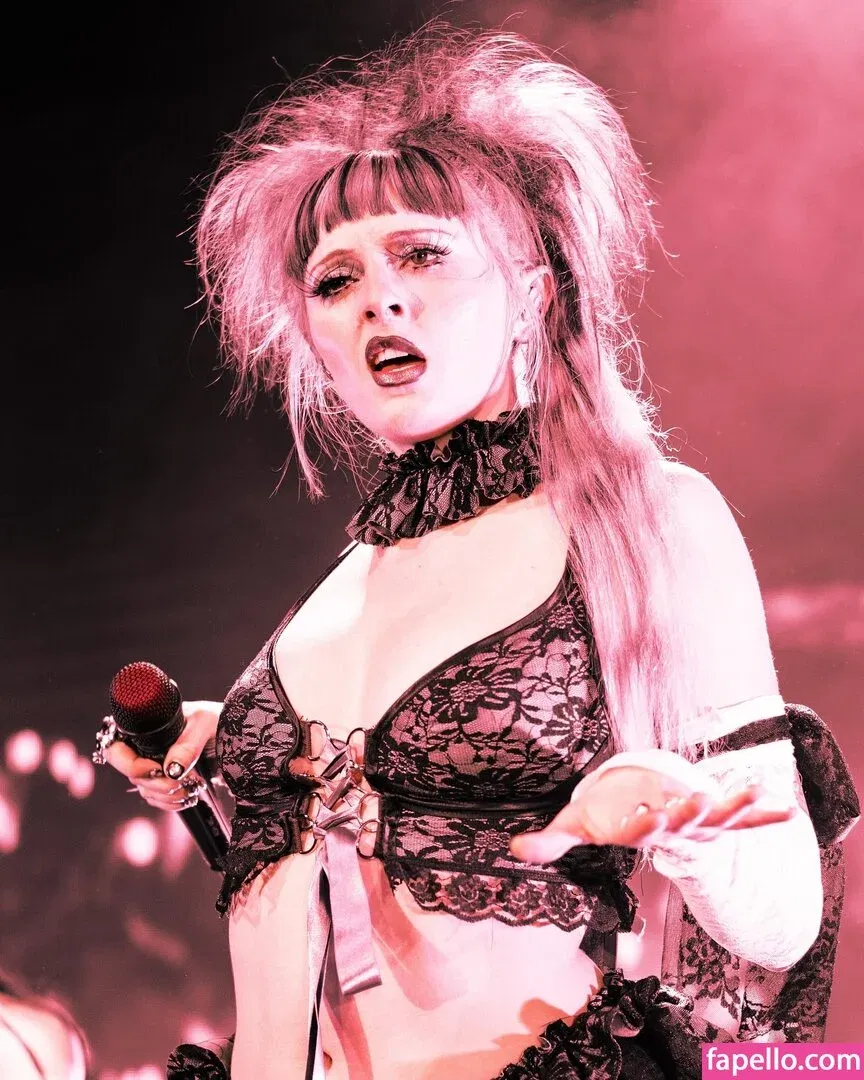 Ashnikko / ashnico / https: Onlyfans Photo Gallery 