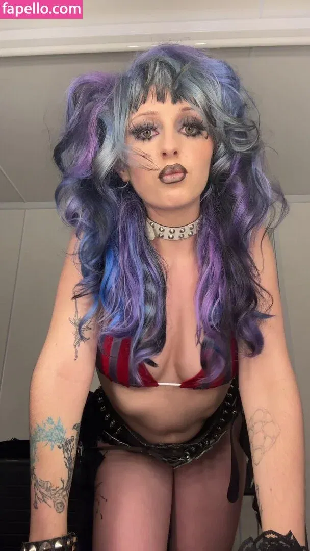 Ashnikko / ashnico / https: Onlyfans Photo Gallery 