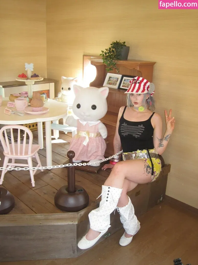 Ashnikko / ashnico / https: Onlyfans Photo Gallery 