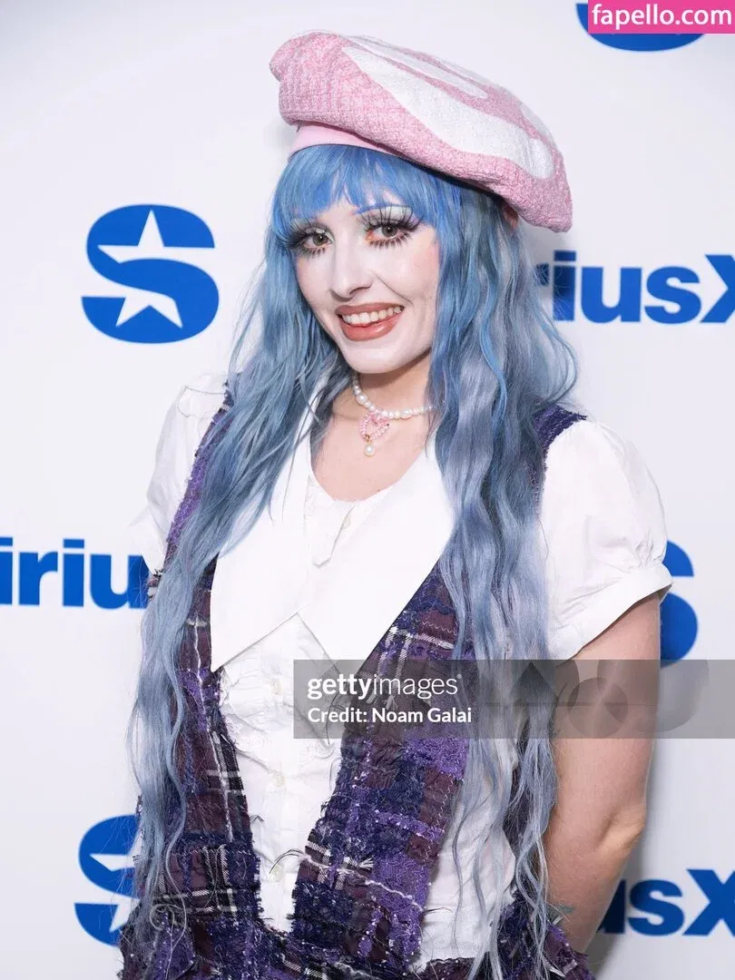 Ashnikko / ashnico / https: Onlyfans Photo Gallery 