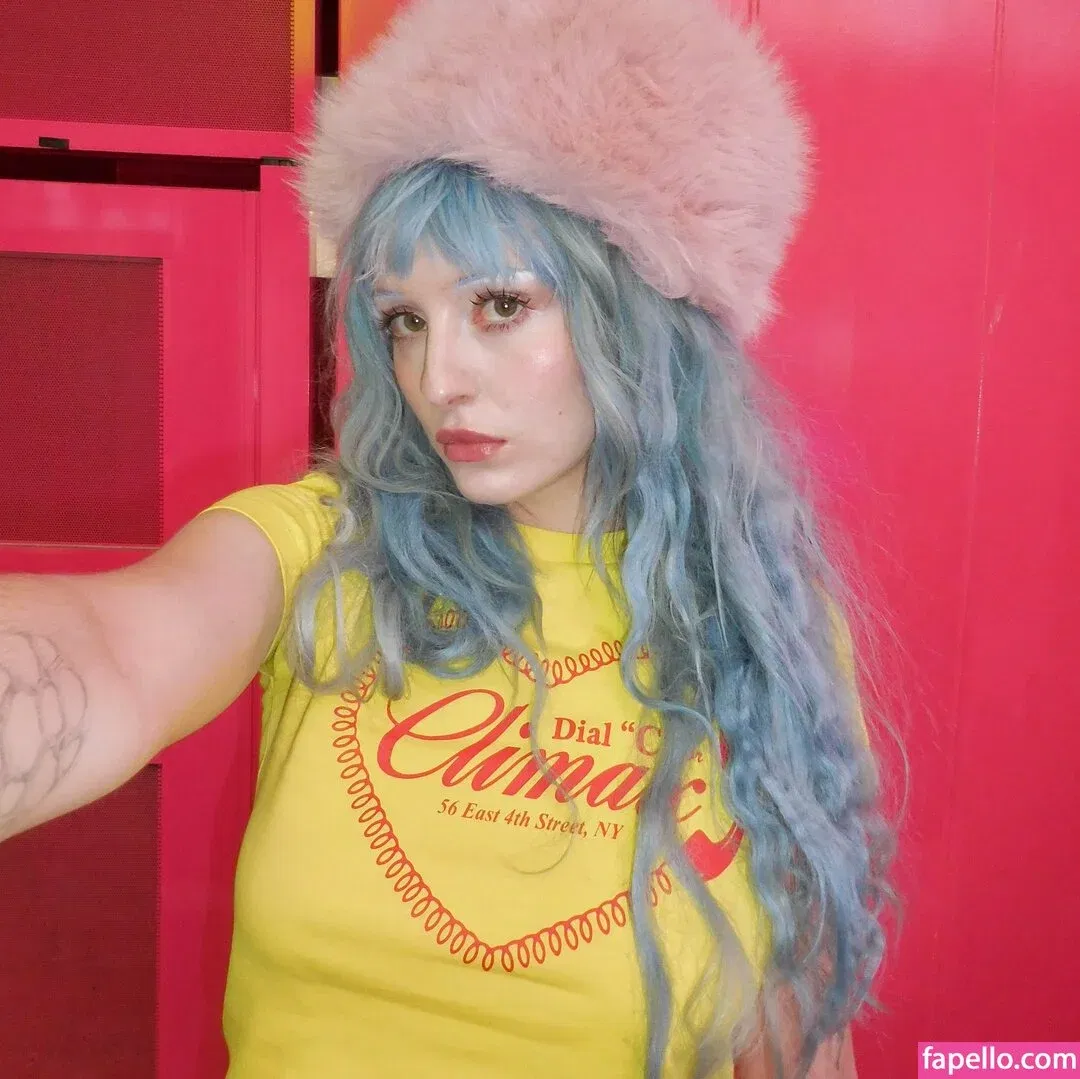 Ashnikko / ashnico / https: Onlyfans Photo Gallery 