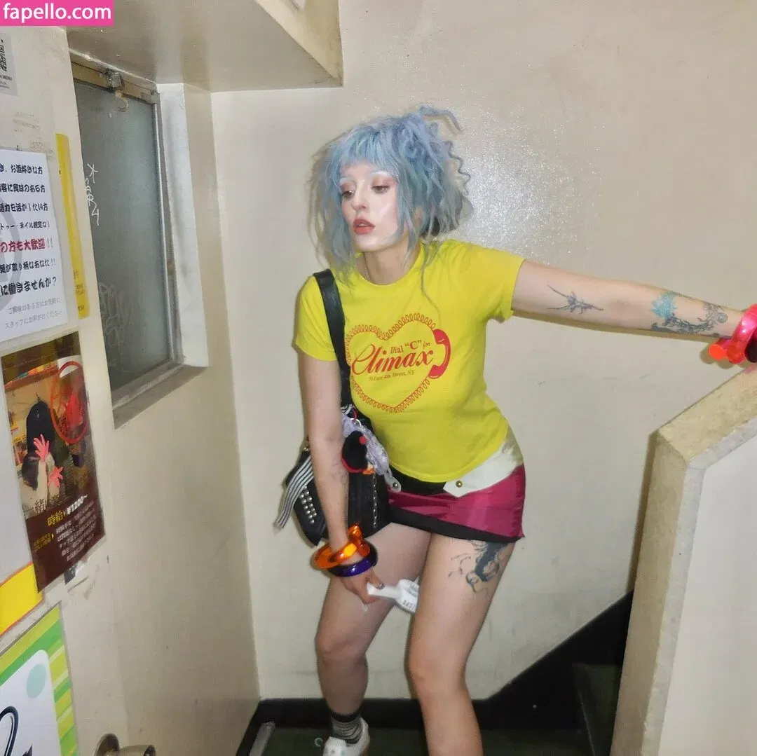 Ashnikko / ashnico / https: Onlyfans Photo Gallery 