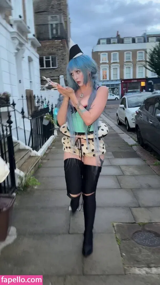 Ashnikko / ashnico / https: Onlyfans Photo Gallery 