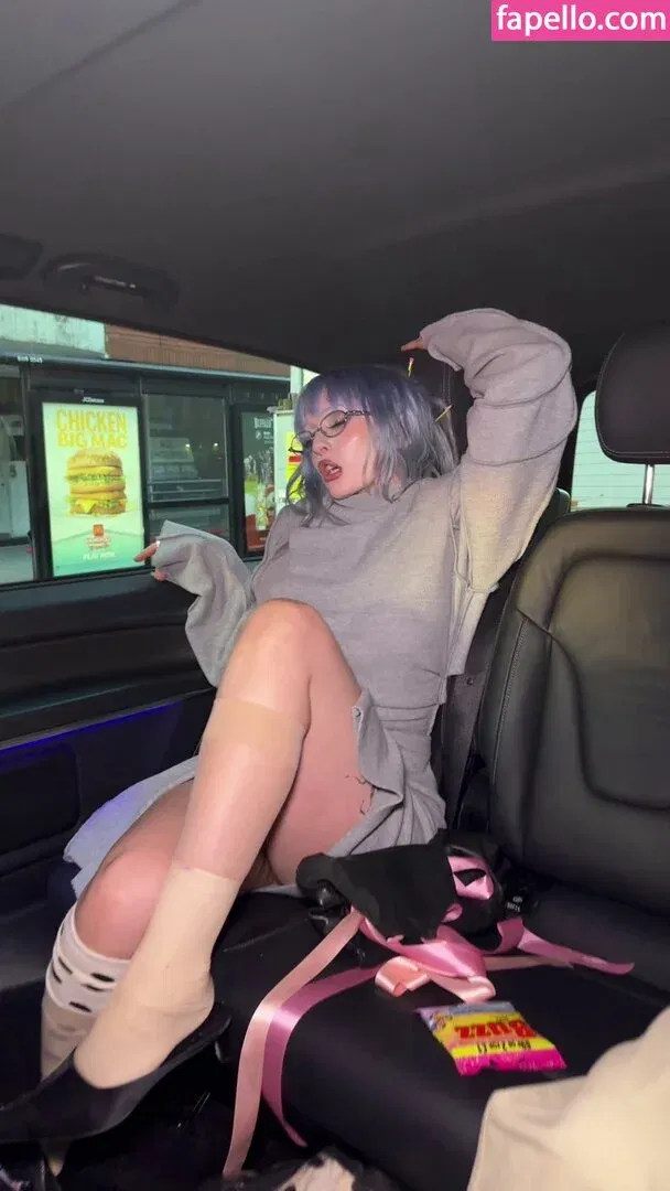 Ashnikko / ashnico / https: Onlyfans Photo Gallery 