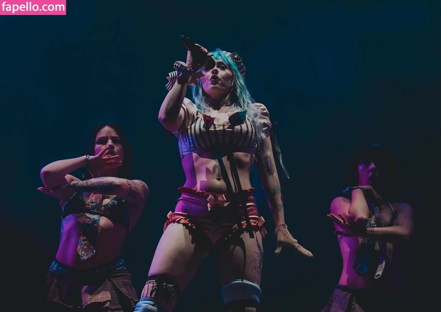 Ashnikko / ashnico / https: Onlyfans Photo Gallery 