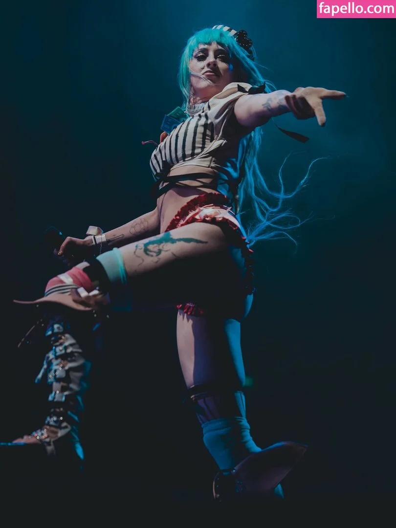 Ashnikko / ashnico / https: Onlyfans Photo Gallery 