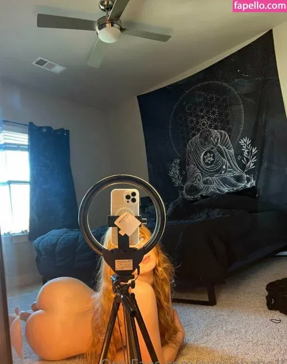 lilli.clark / lilli_clark Onlyfans Photo Gallery 