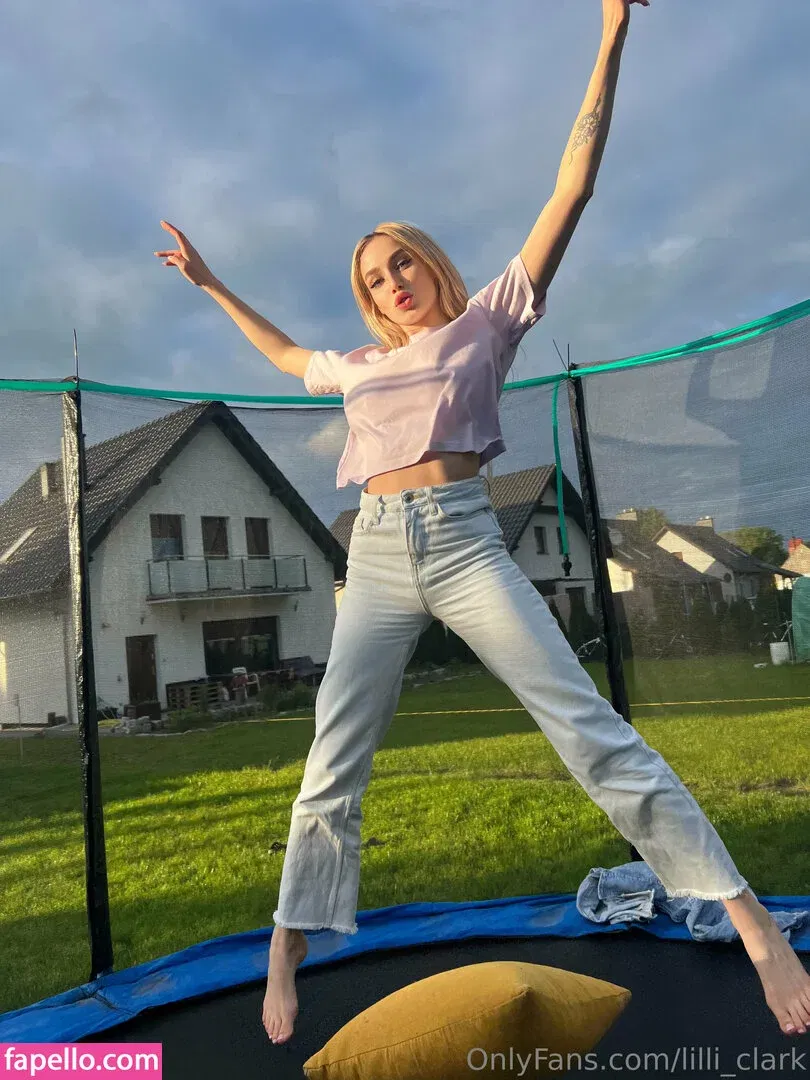 lilli.clark / lilli_clark Onlyfans Photo Gallery 