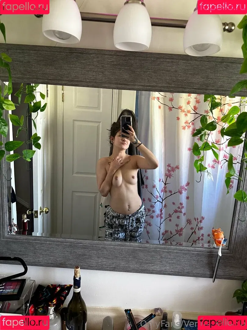venus_kittyxo / venuskittyxo2.0 Onlyfans Photo Gallery 