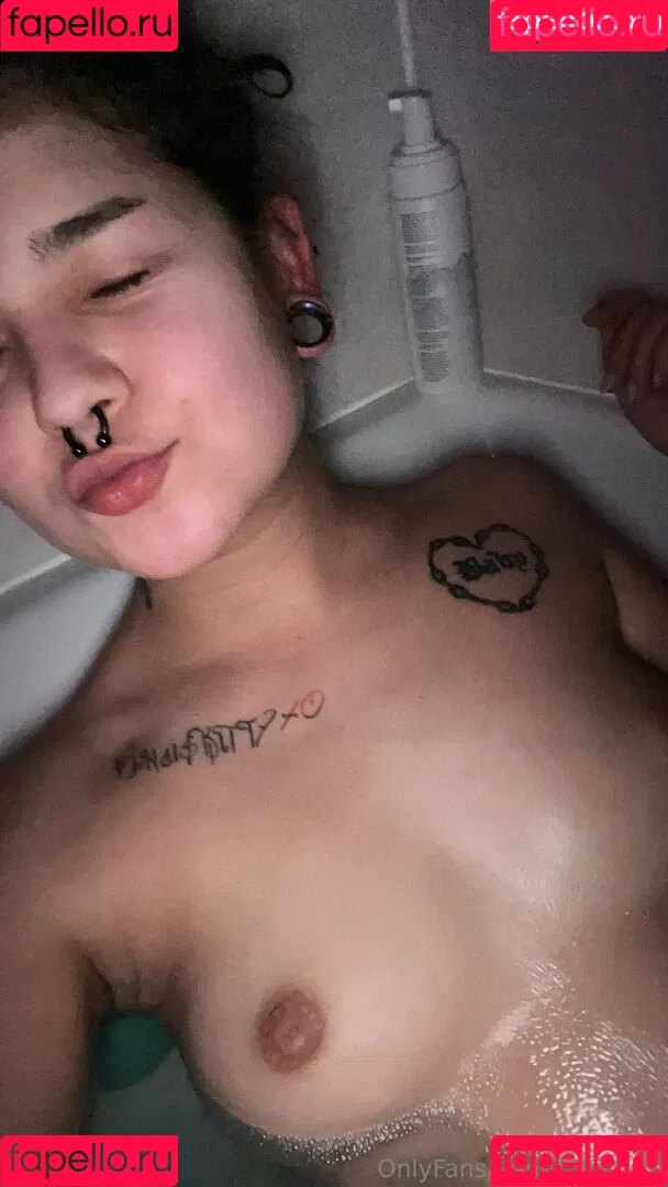 venus_kittyxo / venuskittyxo2.0 Onlyfans Photo Gallery 