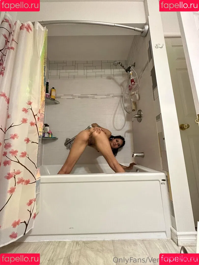 venus_kittyxo / venuskittyxo2.0 Onlyfans Photo Gallery 