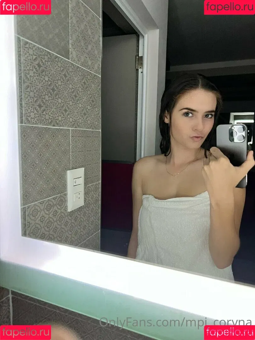 Coryna Ponce / mpj_coryna Onlyfans Photo Gallery 