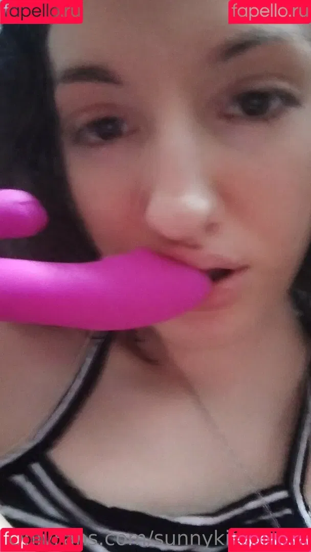 Sunnykitsunexo / ssunnypk Onlyfans Photo Gallery 