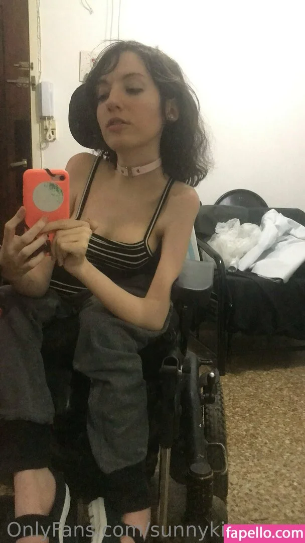 Sunnykitsunexo / ssunnypk Onlyfans Photo Gallery 