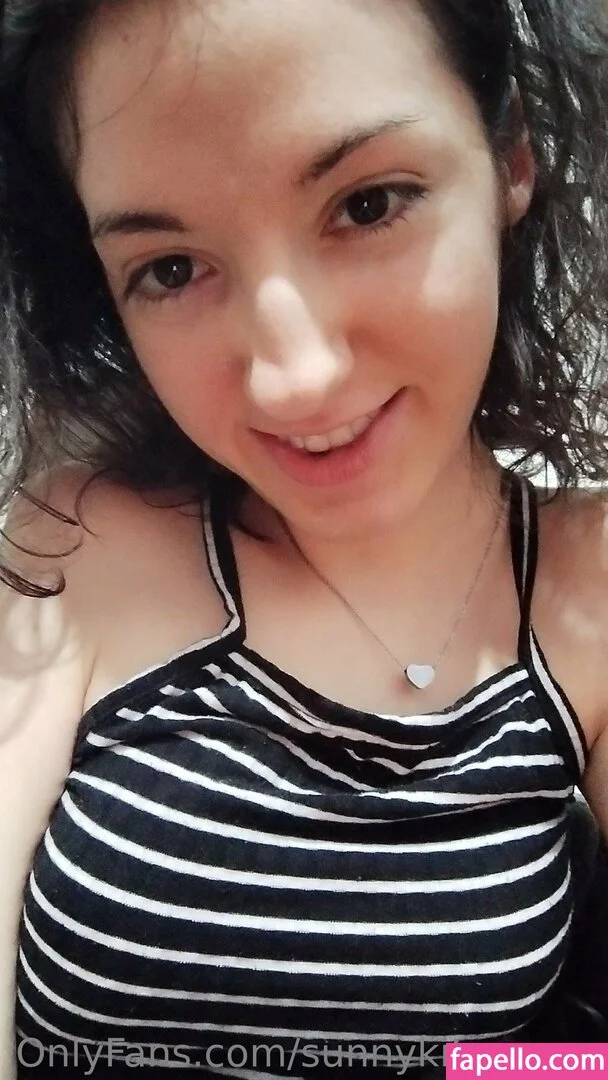 Sunnykitsunexo / ssunnypk Onlyfans Photo Gallery 