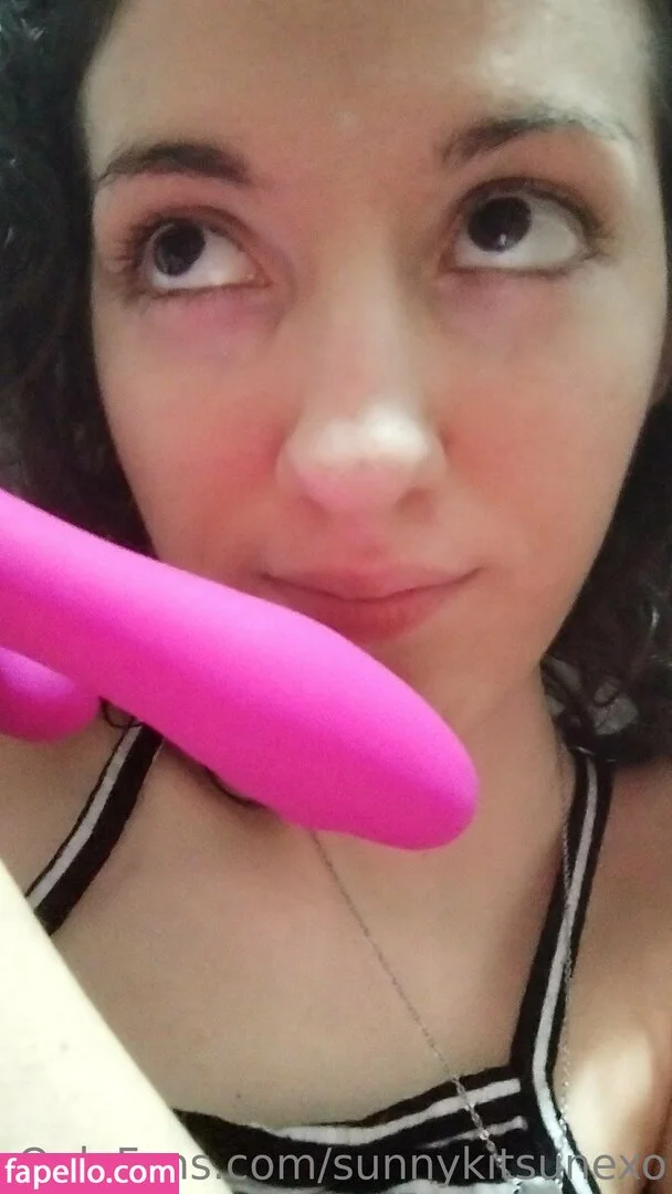 Sunnykitsunexo / ssunnypk Onlyfans Photo Gallery 
