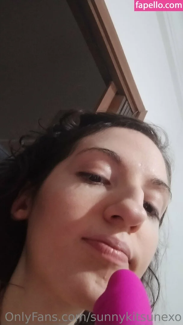 Sunnykitsunexo / ssunnypk Onlyfans Photo Gallery 