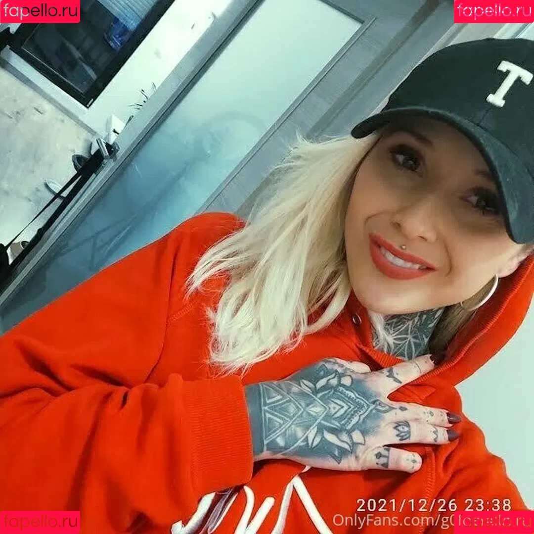 electrarowan / electrarowan_official Onlyfans Photo Gallery 