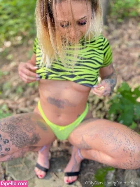 electrarowan / electrarowan_official Onlyfans Photo Gallery 