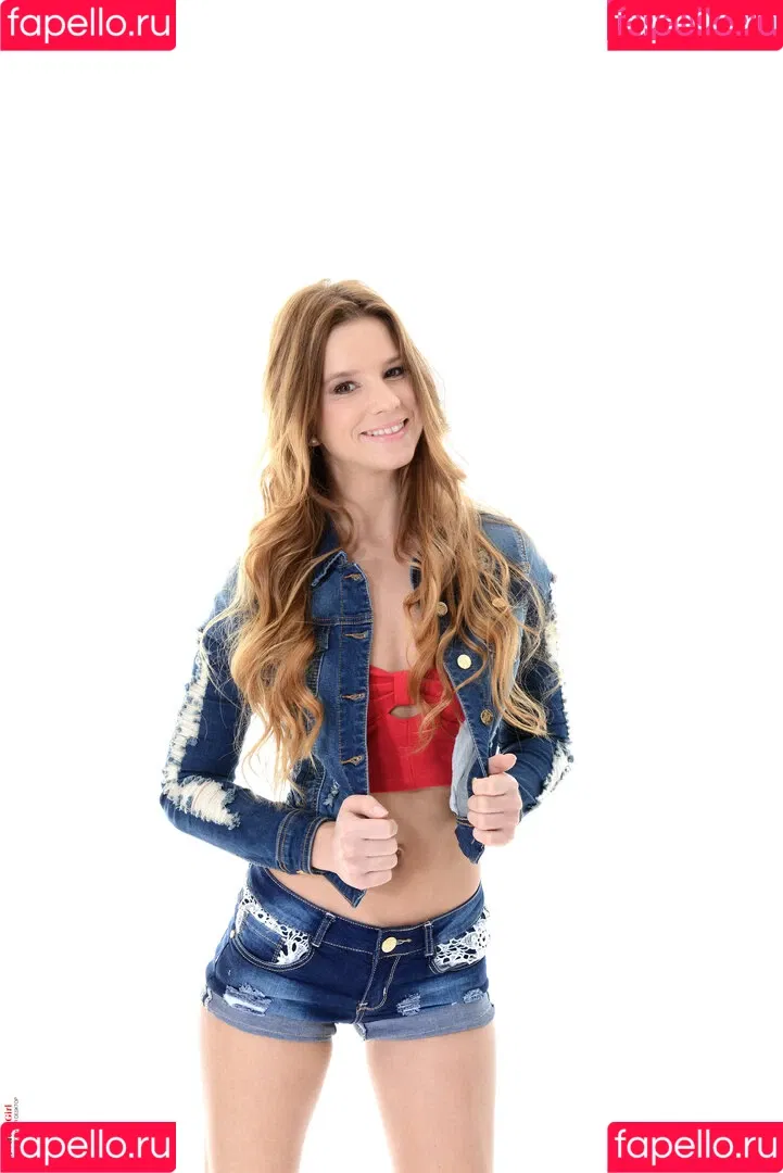 iStripper / istripper_official Onlyfans Photo Gallery 
