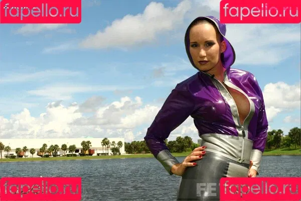 Vanessa Pur / join / vanessa.pur Onlyfans Photo Gallery 