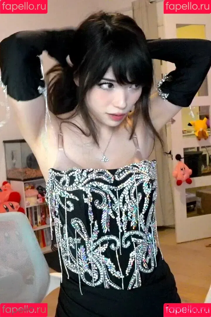 Emiru / emiru.jpg Onlyfans Photo Gallery 