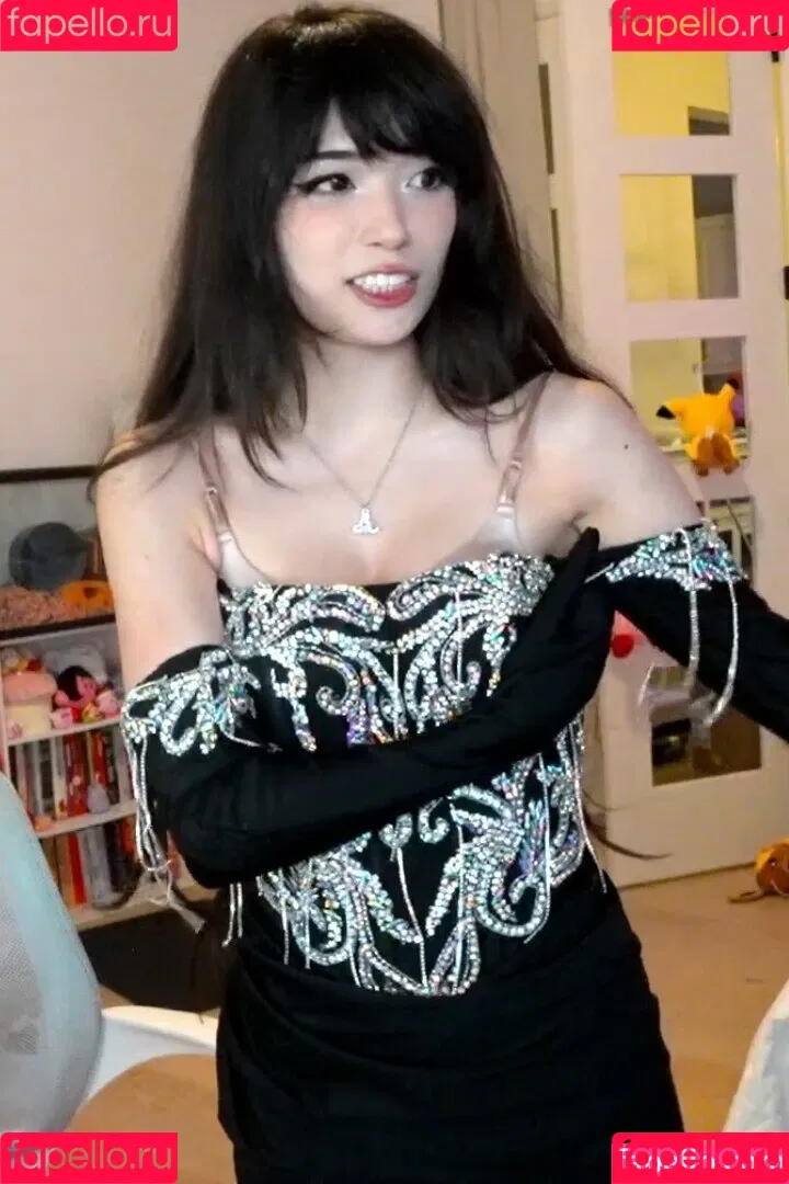 Emiru / emiru.jpg Onlyfans Photo Gallery 