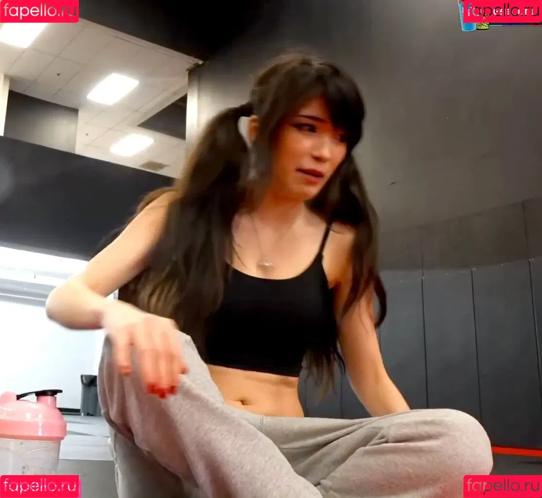 Emiru / emiru.jpg Onlyfans Photo Gallery 