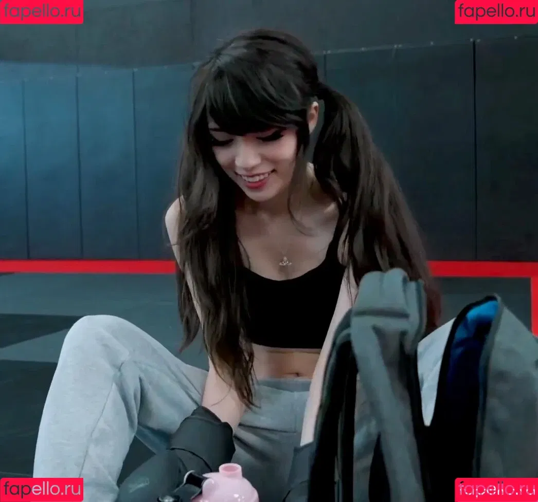 Emiru / emiru.jpg Onlyfans Photo Gallery 