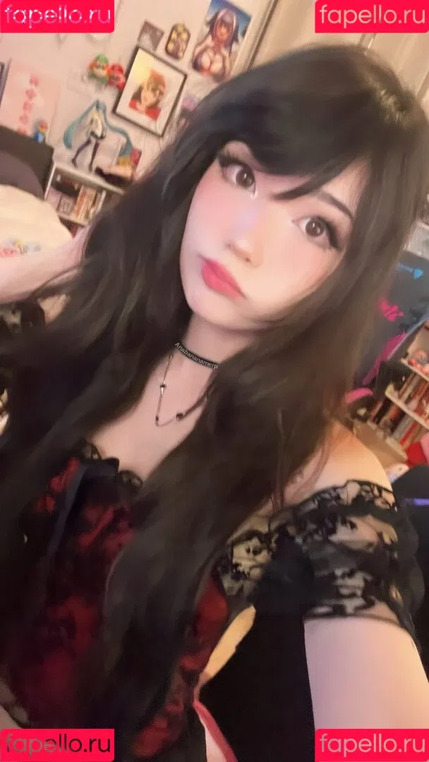 Emiru / emiru.jpg Onlyfans Photo Gallery 