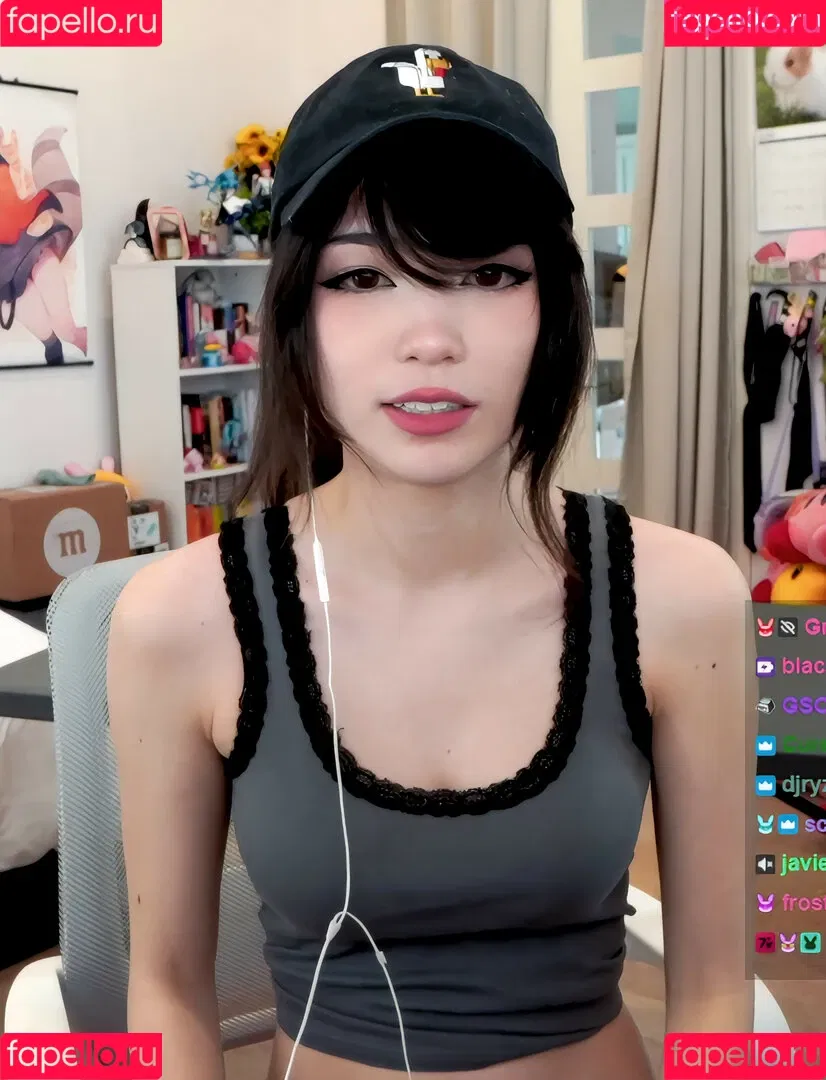 Emiru / emiru.jpg Onlyfans Photo Gallery 