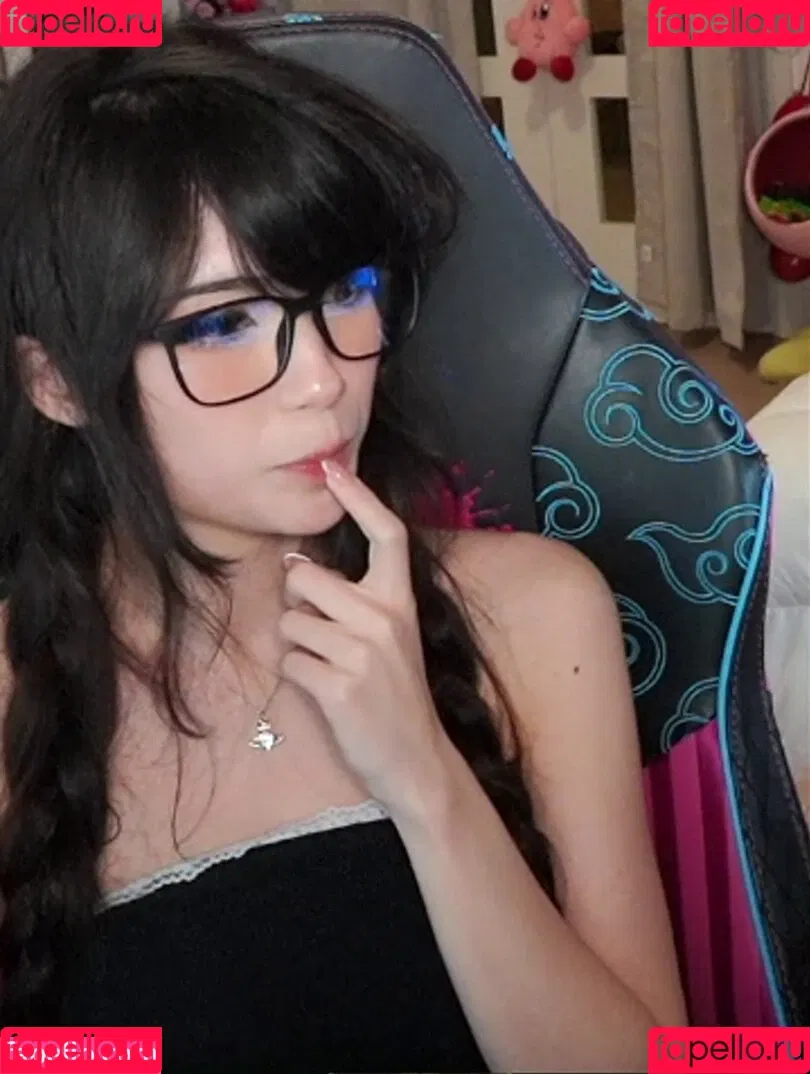Emiru / emiru.jpg Onlyfans Photo Gallery 