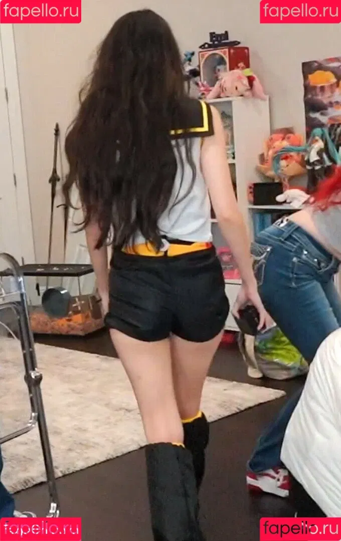 Emiru / emiru.jpg Onlyfans Photo Gallery 