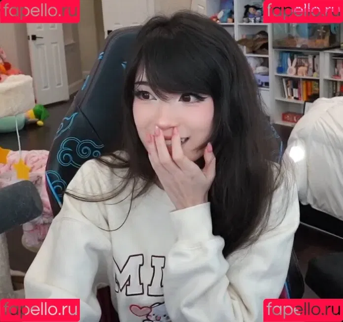 Emiru / emiru.jpg Onlyfans Photo Gallery 