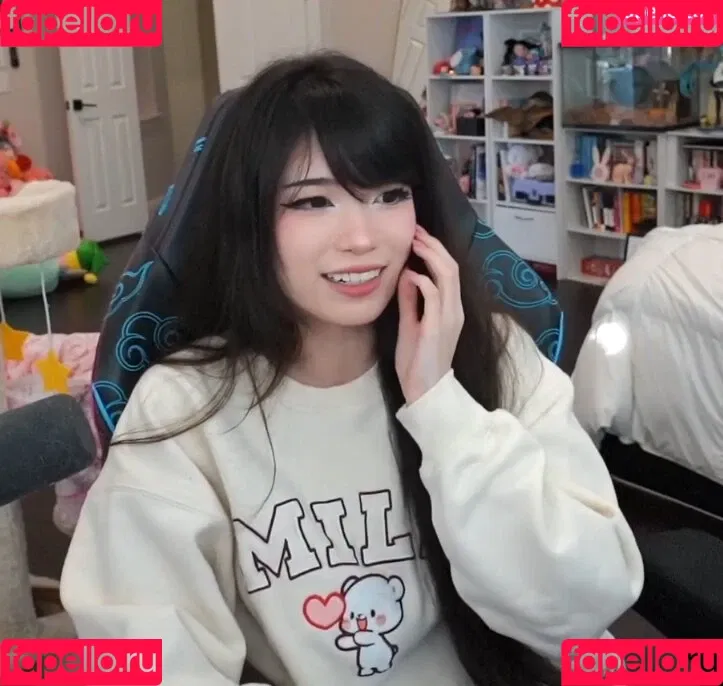 Emiru / emiru.jpg Onlyfans Photo Gallery 