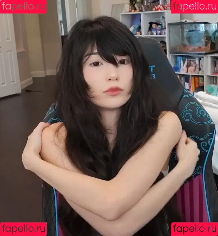 Emiru / emiru.jpg Onlyfans Photo Gallery 
