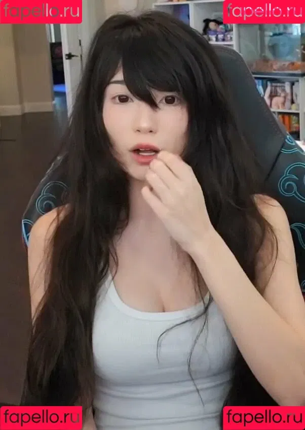 Emiru / emiru.jpg Onlyfans Photo Gallery 