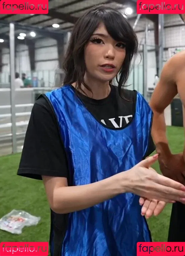 Emiru / emiru.jpg Onlyfans Photo Gallery 