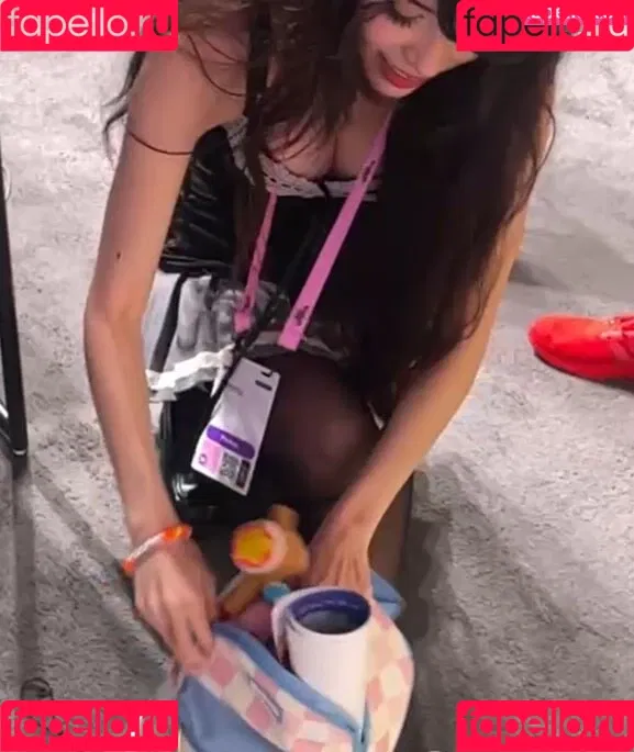 Emiru / emiru.jpg Onlyfans Photo Gallery 