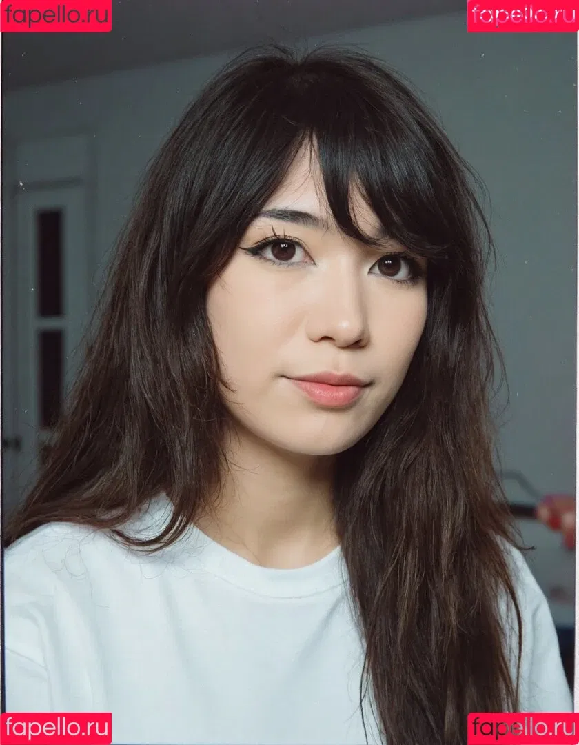 Emiru / emiru.jpg Onlyfans Photo Gallery 