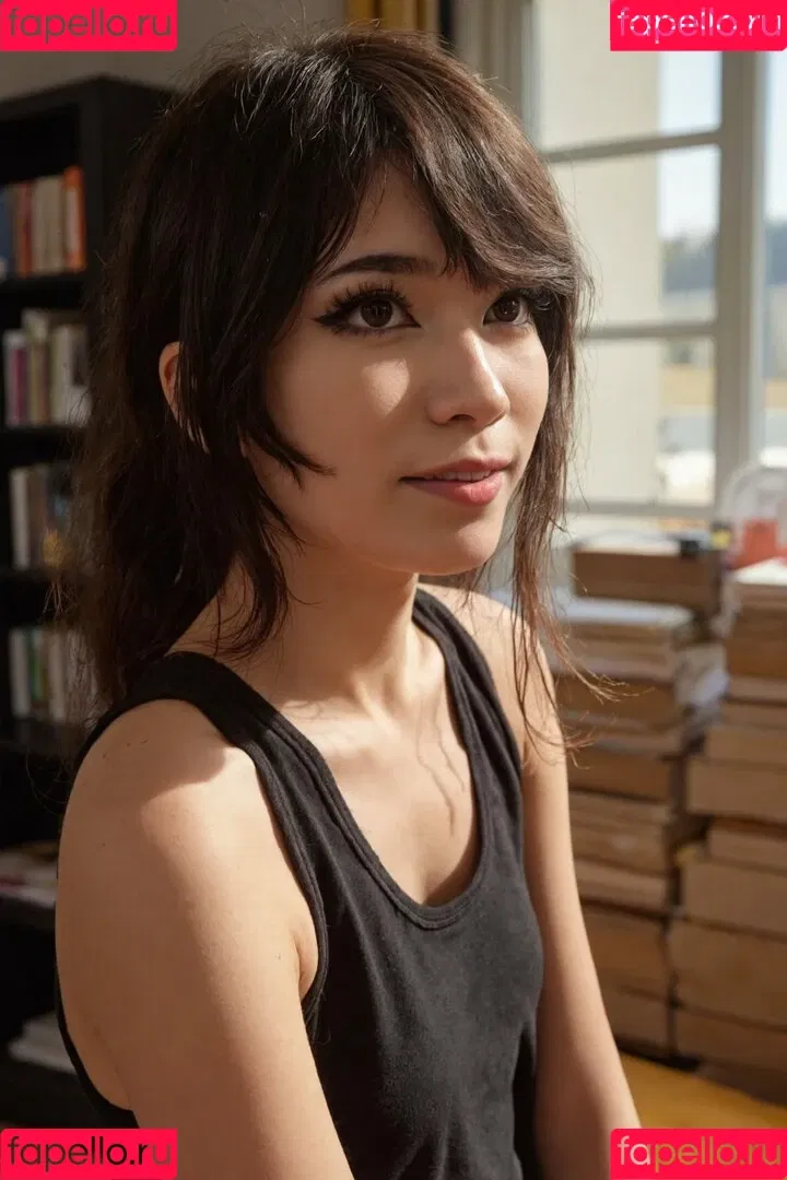 Emiru / emiru.jpg Onlyfans Photo Gallery 