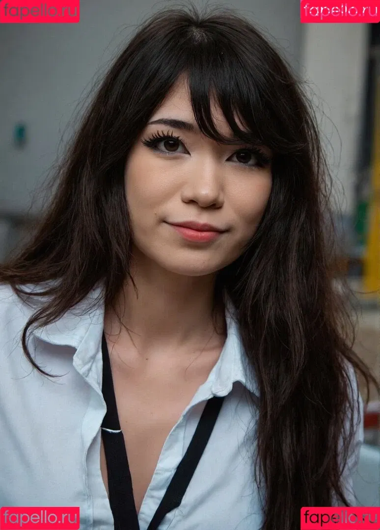 Emiru / emiru.jpg Onlyfans Photo Gallery 